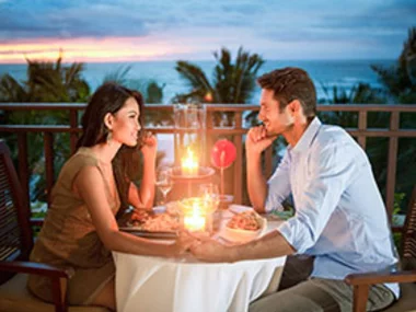 ¡Love is everywhere! 2 noches románticas con cena para 2 personas