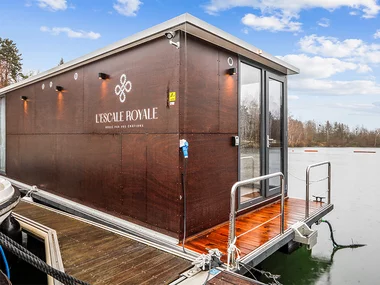 Escapade insolite de 2 jours en maison flottante avec terrasse tout près de Paris