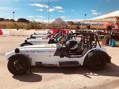 Experiencia Royal Drive en el Circuito del Jarama con Royal Experience