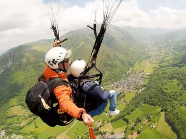 Vol parapente en tandem de 15 min près de Lourdes