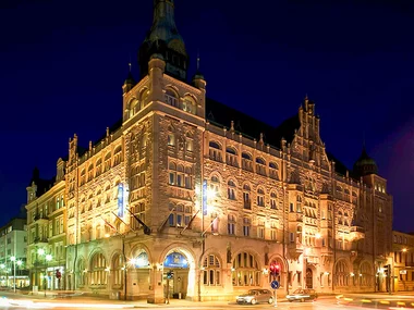 First Hotels: 1 natt för 2