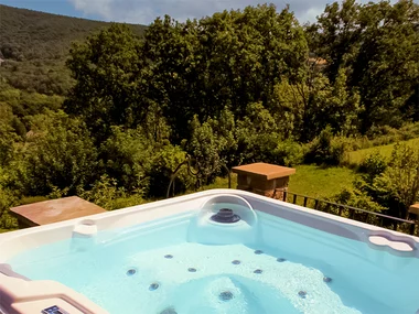 2 jours dans les Ardennes en chalet avec vue panoramique et bain bouillonnant