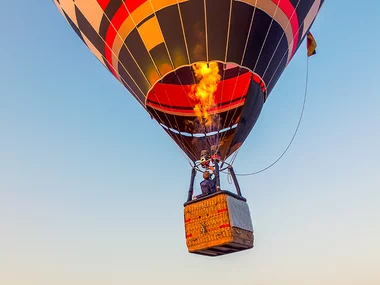 Vuelo de 1 hora en globo aerostático para 1 persona en Haro, La Rioja