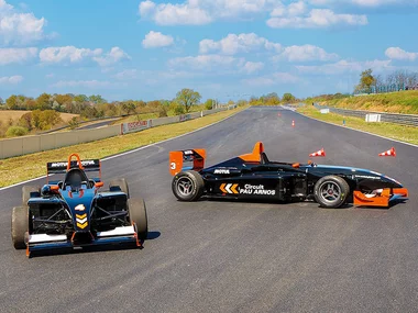 7 Runden am Steuer eines Formel-3-Rennwagens auf der Rennstrecke Paul Ricard