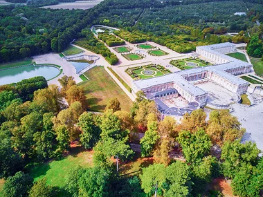 Vol en hélicoptère au-dessus du château de Versailles et des Yvelines