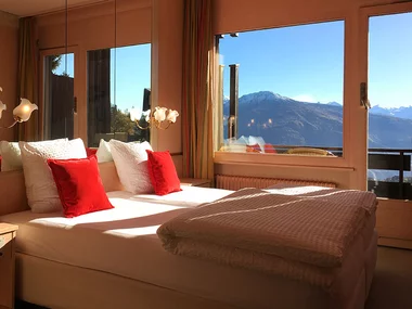 Panorama-Übernachtung in Crans-Montana mit Frühstück für 2