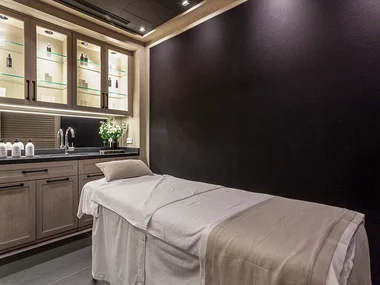 Seventy Spa Barcelona at Hotel Seventy: masaje terapéutico de 30 min y acceso a spa