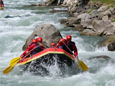 Discesa di rafting in Val di Sole