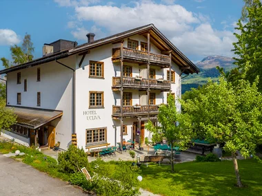 2 nuits avec petit déjeuner régional et sauna dans la région de Surselva