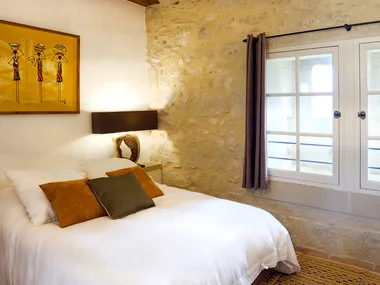 3 jours avec accès au spa et vin pétillant dans un château 4* près de Nîmes