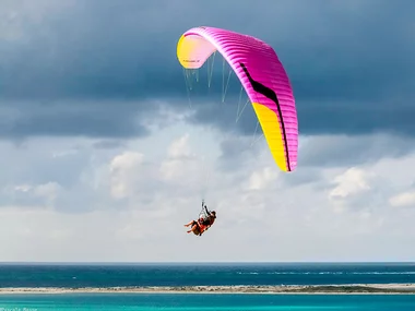 Vol en parapente au-dessus de la dune du Pilat
