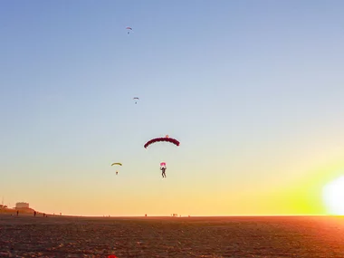 Saut en parachute en tandem au-dessus de la pointe du Médoc