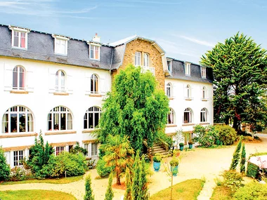 Séjour à L'Escale Hôtel Bellevue près de Perros-Guirec sur la Côte de Granit Rose
