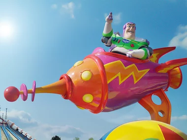 Disneyland® Paris : entrée Medium Summer pour 1 adulte (1 parc)