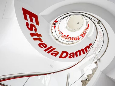Fábrica de Estrella Damm El Prat: visita y cata especial de cervezas