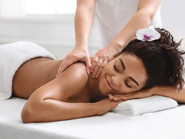 1 massaggio Classico nel centro benessere Feeling7 di Basilea
