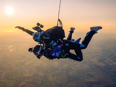 Solospring fra 4,5 km. med Dropzone Danmark for 1