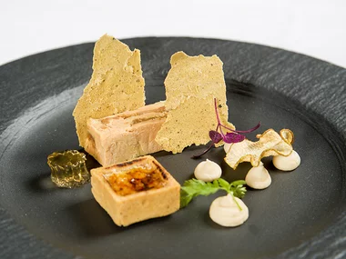 Indimenticabile cena d'autore presso il prestigioso Ristorante I Salotti vicino a Siena