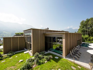 1 nuit d'exception avec spa et champagne et vue sur le lac de Sarnen