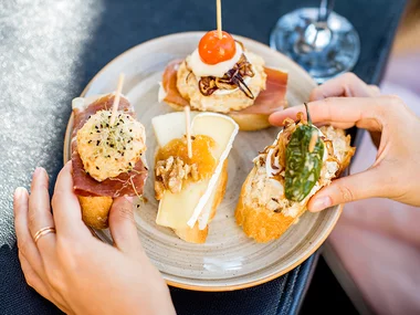 Ruta de sabores por España: 2 noches en las mejores ciudades gastronómicas