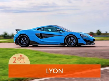 Stage de pilotage en McLaren 600LT sur le circuit de Saint-Laurent-de-Mure