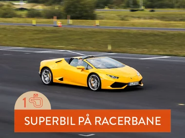 Kør racerbil på bane i en Lamborghini Huracan