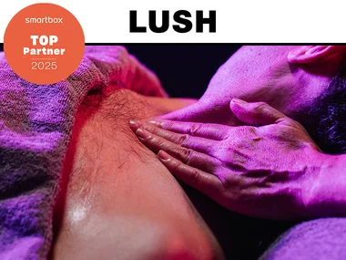Masaje corporal reafirmante y gift box de regalo en Lush Spa Madrid para 1 persona