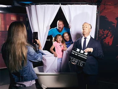 Eintritt zu Madame Tussauds Wien für 2 Erwachsene und 2 Kinder