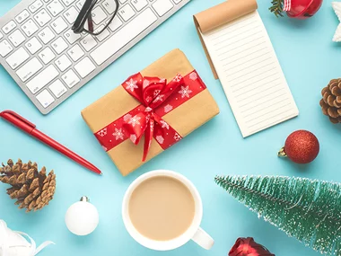 Buon Natale al miglior collega! Cene, pause relax e avventure per 1 o 2 persone
