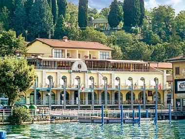 La magia del Lago d'Iseo: 1 notte in hotel 4* in Lombardia e cena a base di pesce di 4 portate