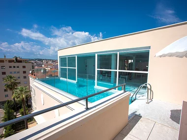 1 nuit en hôtel 4 étoiles avec accès spa et balnéothérapie à Cannes