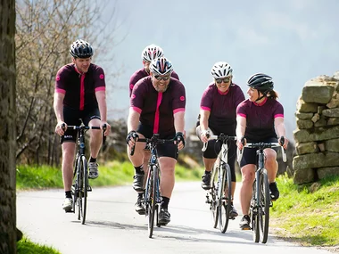 Soggiorno in bici con corso di cucina in Italia per 2 persone