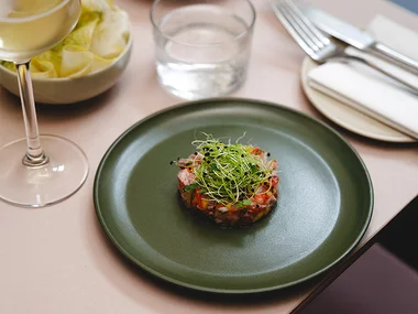 Sæsonmenu til middag hos The Sixteen Twelve i København for 2