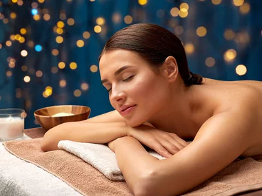 Coffret cadeau de Noël bien-être : 1 massage ou soin du visage pour 1 personne