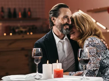 Buone feste mamma e papà! 1 notte con cena per un Natale all'insegna del gusto in Svizzera