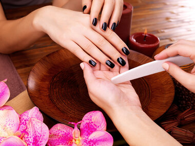 1 trattamento manicure per 1 persona