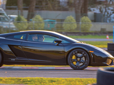 1 giro su pista al volante di una Lamborghini Huracan EVO