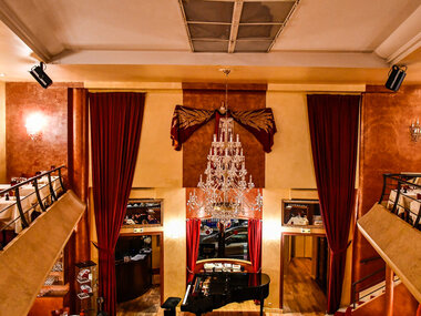 Menu Lyrique 3 plats pour 2 personnes avec champagne et caviar à partager