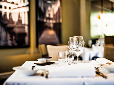 Souper raffiné dans un restaurant gastronomique