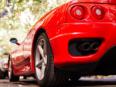 Guida su strada: 1 fiammante Ferrari F430 Spider a noleggio per 12 ore