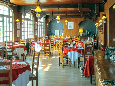 Repas gastronomique Menu 5 Plats dans un restaurant traditionnel français en Picardie