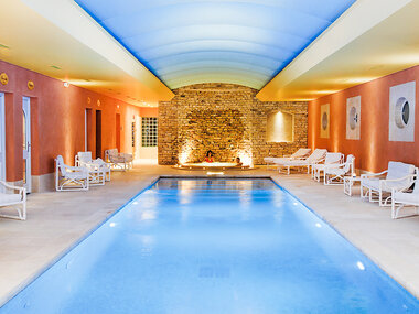 Séjour de luxe avec dîner gastronomique et spa en auberge 5* près d'Avignon