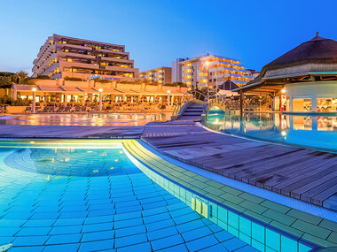 2 notti al Savoy Beach Hotel & Thermal Spa e 2 accessi Spa giornalieri