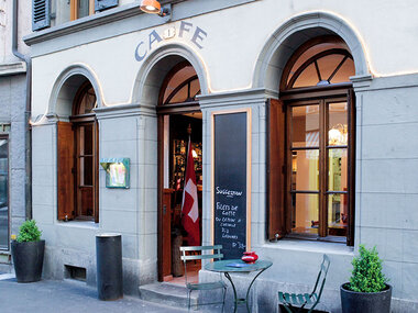 Romantica cena di coppia al Restaurant des Trois Sifflets di Vevey
