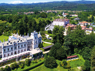 Der Zauber des Lago Maggiore: 2 romantische Nächte und 2 Abendessen im 5* Castello dal Pozzo