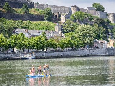 1h de paddle ou canoë-kayak pour 4 personnes sur la Meuse