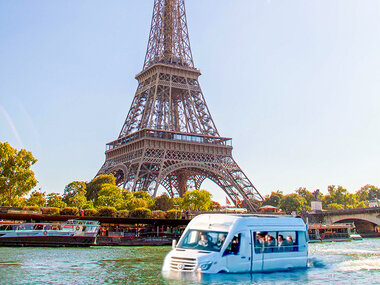 2h de balade en bateau bus avec coupe de champagne pour 2 à Paris
