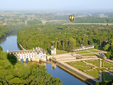 Vol en montgolfière au-dessus du château de Chenonceau