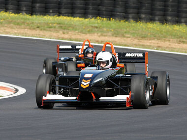 Stage de pilotage : 6 tours sur le circuit de Pau-Arnos en Formule 3