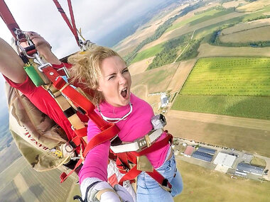 Saut en parachute à 4.000 mètres d’altitude entre Auxerre et Troyes